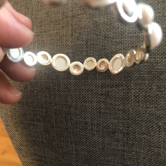 Chic White and Silver Women's Bracelet - Picture 3 of 4